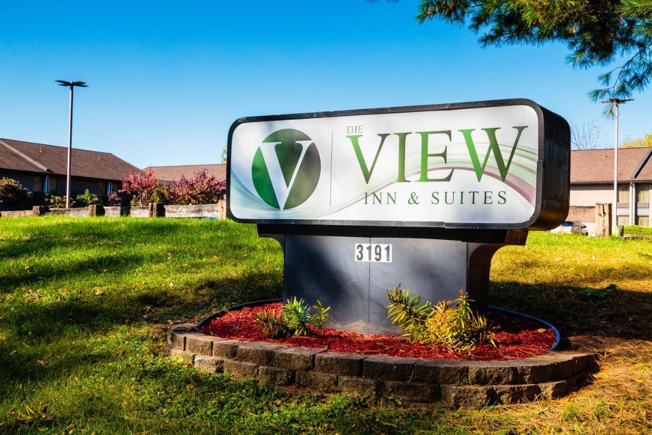 Hotel The View & / Allentown / Lehigh Airport