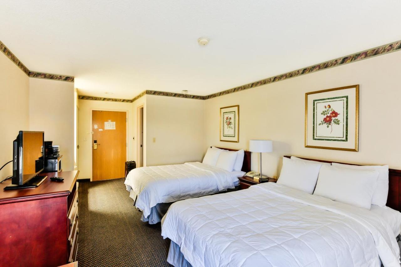 The View & / Allentown / Lehigh Airport Hotel 2*