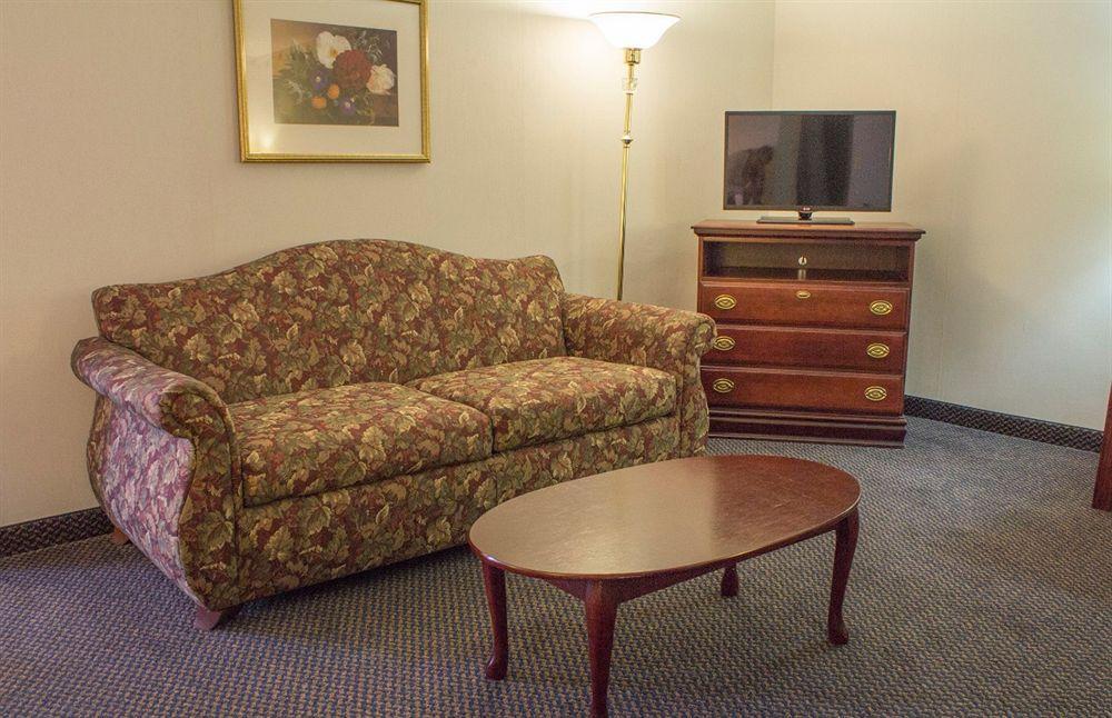 Hotel The View & / Allentown / Lehigh Airport